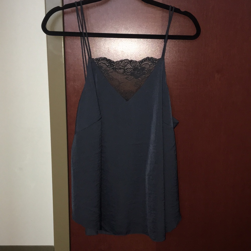 (NEVER WORN) H&M Silk Tank Top • Fits sizes XS - M